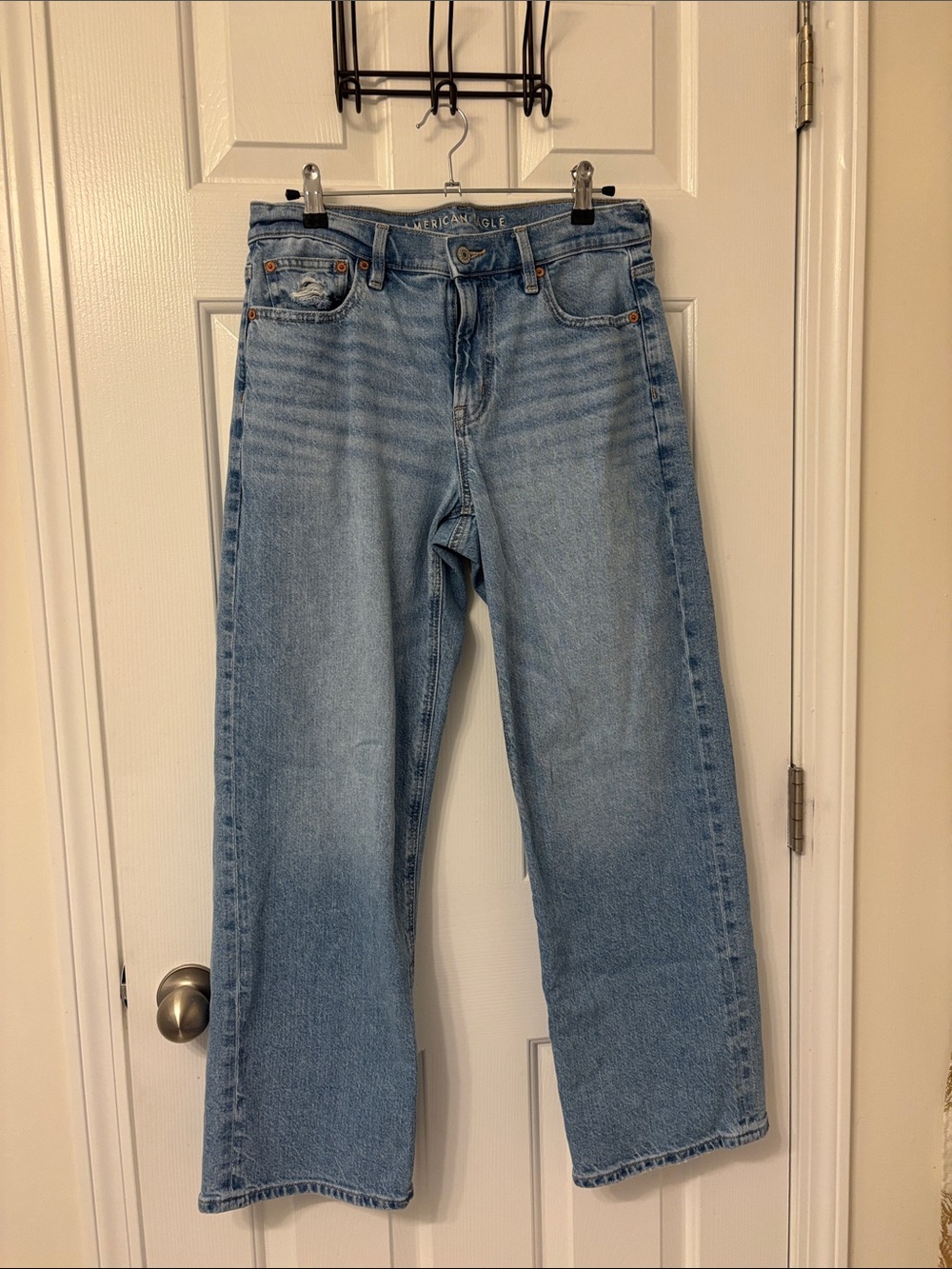 American Eagle Outfitters Light Blue Stovepipe Women’s Jeans